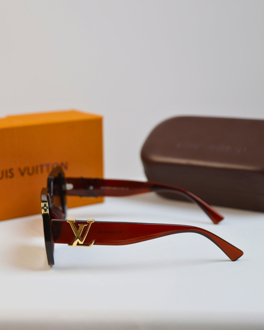 Louis Vuitton 2